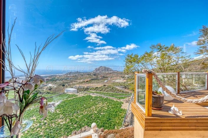 Image No.3-6 Bed Villa for sale