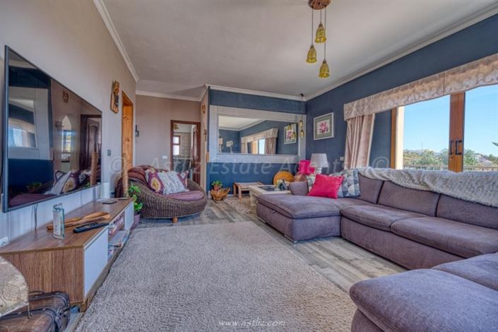 Image No.8-6 Bed Villa for sale