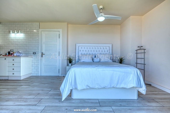 Image No.15-3 Bed Apartment for sale