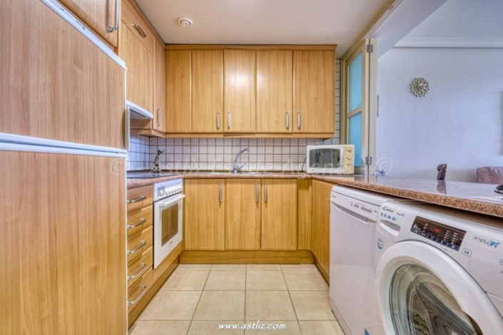 Image No.26-3 Bed Apartment for sale