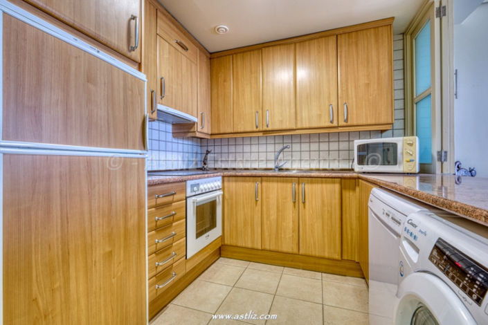 Image No.27-3 Bed Apartment for sale