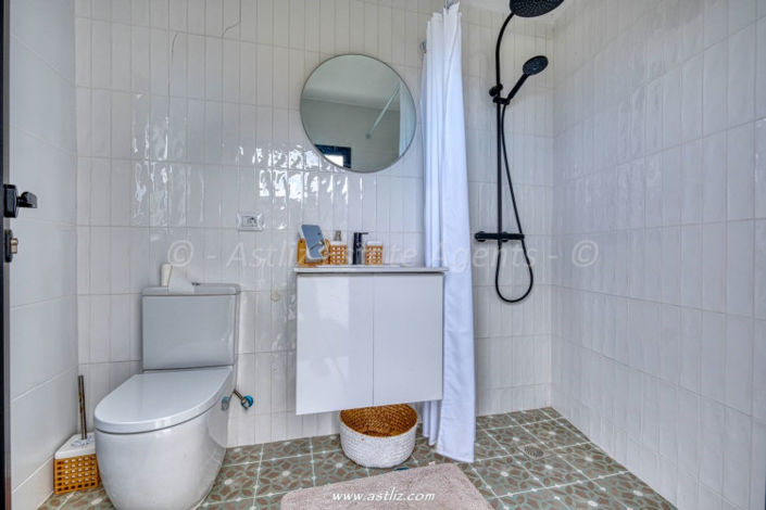 Image No.20-5 Bed Villa for sale