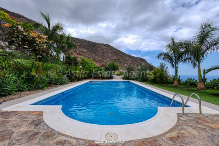 Image No.3-5 Bed Villa for sale