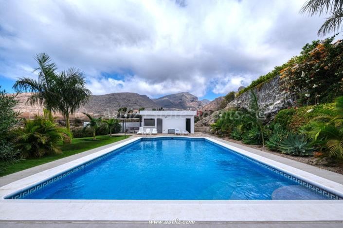Image No.26-5 Bed Villa for sale