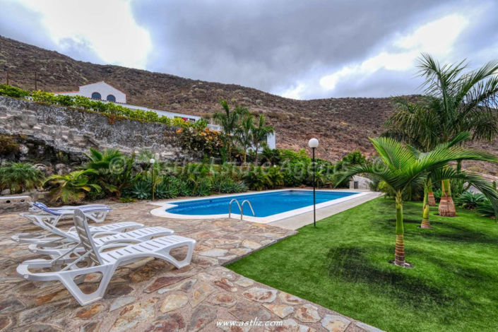 Image No.29-5 Bed Villa for sale