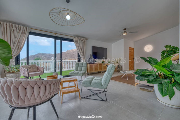 Image No.8-5 Bed Villa for sale