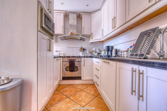 Image No.17-3 Bed Villa for sale