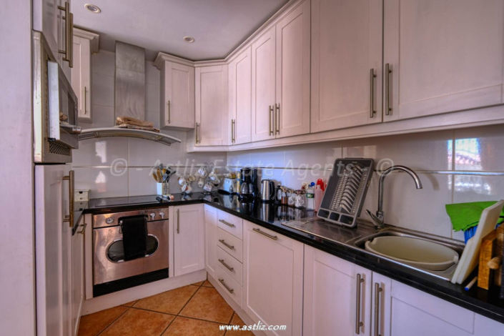 Image No.18-3 Bed Villa for sale