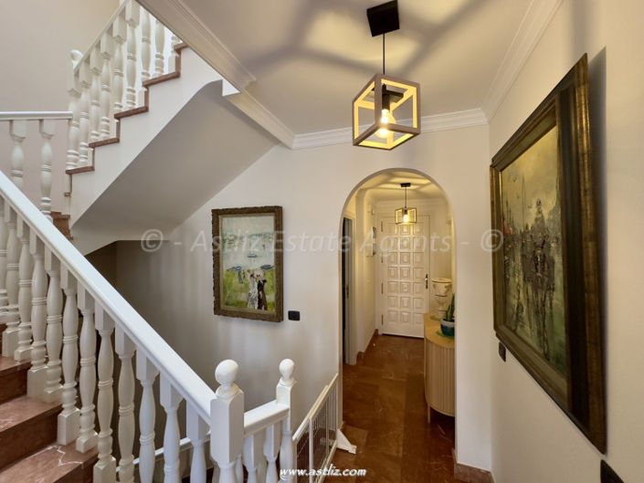 Image No.11-4 Bed Villa for sale