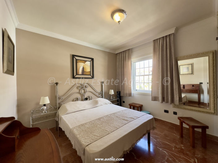 Image No.25-4 Bed Villa for sale