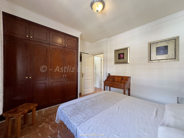 Image No.26-4 Bed Villa for sale