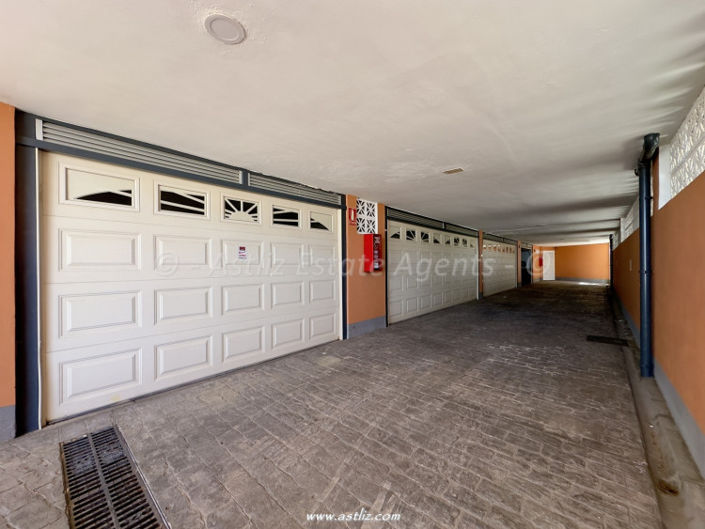 Image No.34-4 Bed Villa for sale