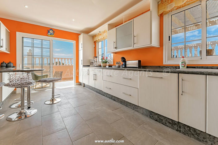 Image No.31-3 Bed Villa for sale