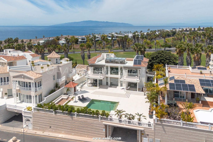 Image No.1-5 Bed Villa for sale