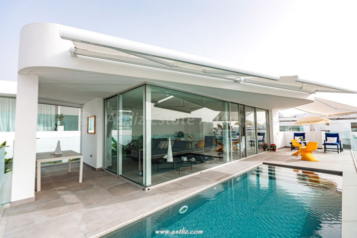 Image No.1-4 Bed Villa for sale