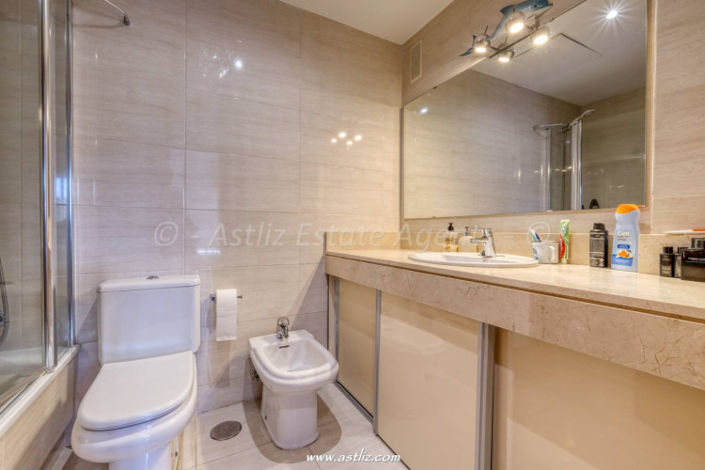 Image No.28-3 Bed Apartment for sale