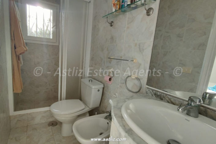 Image No.7-3 Bed Villa for sale