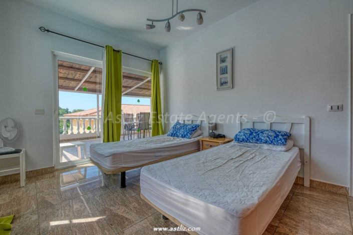 Image No.35-2 Bed Villa for sale