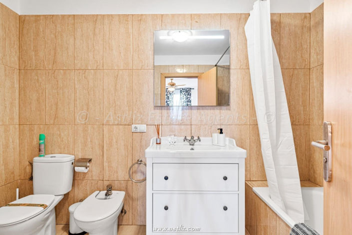 Image No.3-3 Bed Apartment for sale