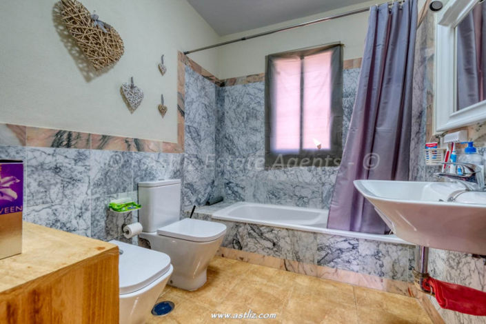 Image No.22-Villa de 4 chambres à vendre à Guargacho