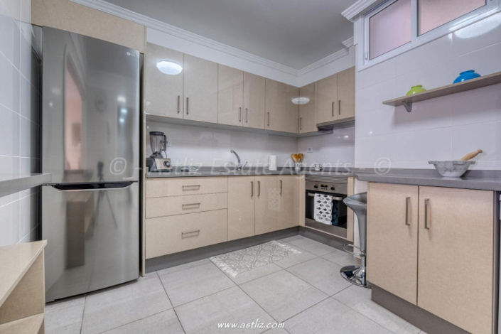 Image No.12-2 Bed Apartment for sale