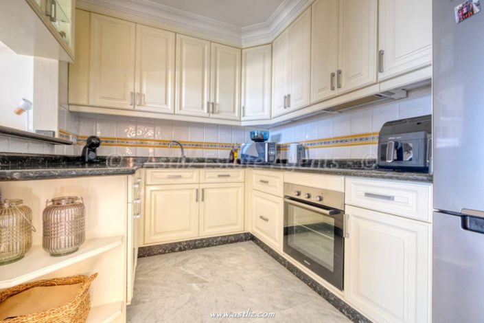 Image No.18-2 Bed Apartment for sale