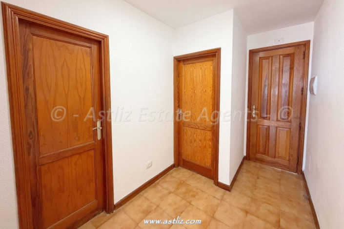 Image No.25-1 Bed Apartment for sale