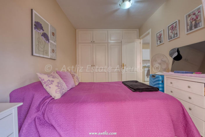 Image No.28-1 Bed Apartment for sale