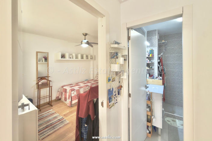 Image No.20-2 Bed Apartment for sale