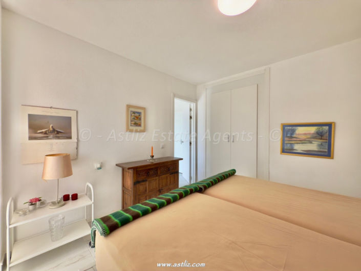 Image No.22-1 Bed Apartment for sale