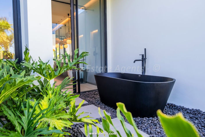 Image No.11-Villa de 4 chambres à vendre à Playa San Juan