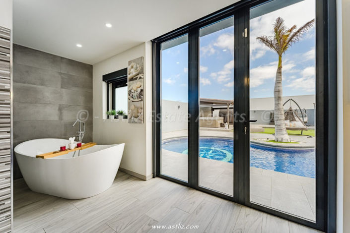 Image No.35-3 Bed Villa for sale