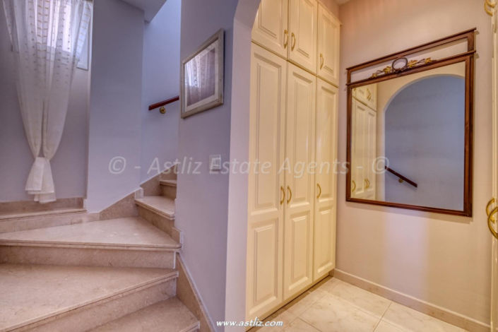 Image No.33-2 Bed Apartment for sale