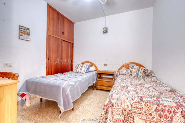 Image No.14-3 Bed Villa for sale