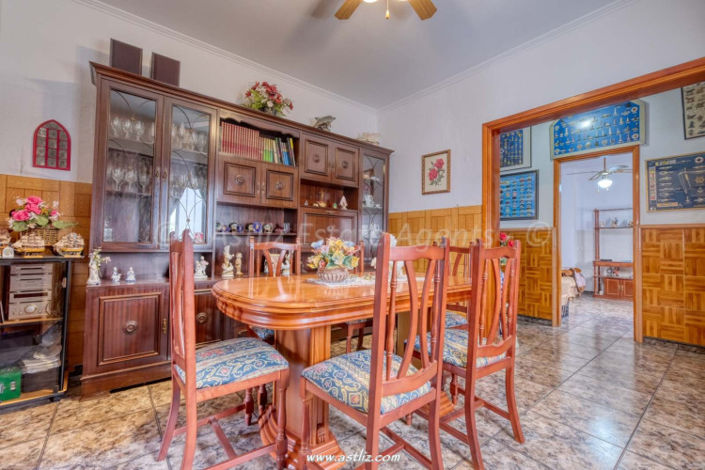 Image No.27-3 Bed Villa for sale