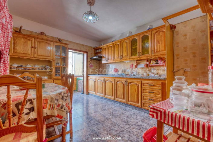 Image No.28-3 Bed Villa for sale