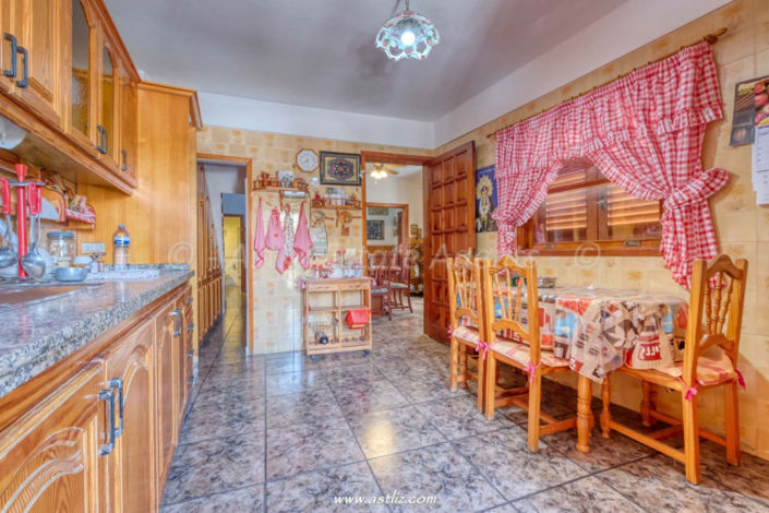 Image No.31-3 Bed Villa for sale