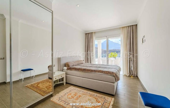 Image No.17-4 Bed Villa for sale