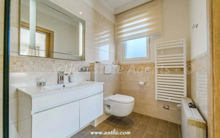 Image No.18-4 Bed Villa for sale