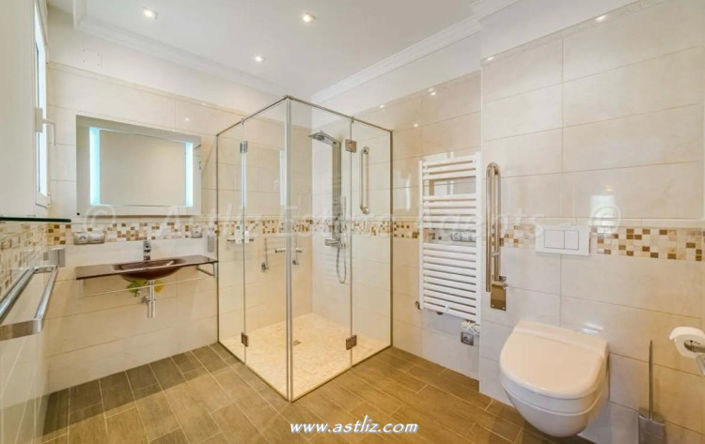 Image No.21-4 Bed Villa for sale