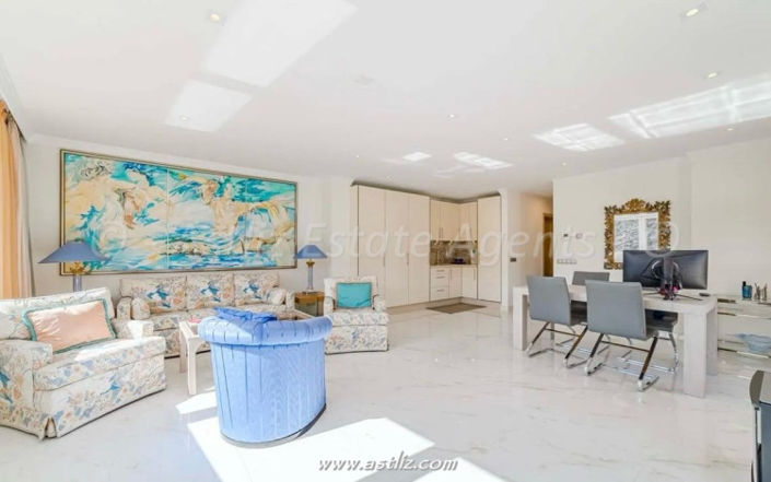 Image No.28-4 Bed Villa for sale