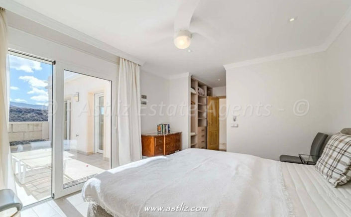 Image No.30-4 Bed Villa for sale