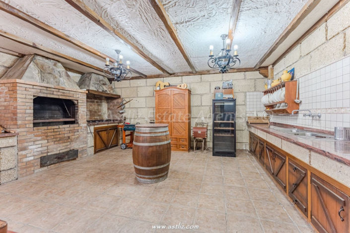 Image No.11-4 Bed Villa for sale