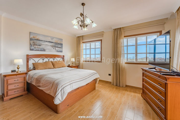 Image No.28-4 Bed Villa for sale