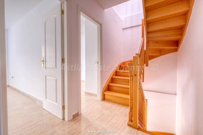 Image No.23-4 Bed Villa for sale