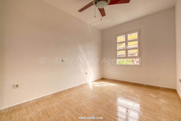 Image No.25-4 Bed Villa for sale