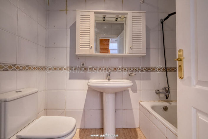 Image No.27-4 Bed Villa for sale