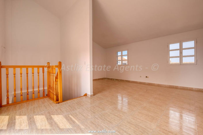 Image No.31-4 Bed Villa for sale