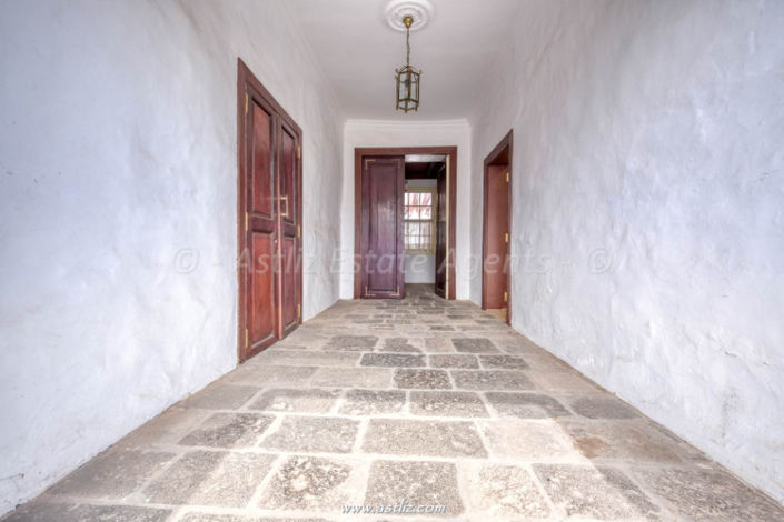 Image No.8-Villa de 9 chambres à vendre à La Laguna