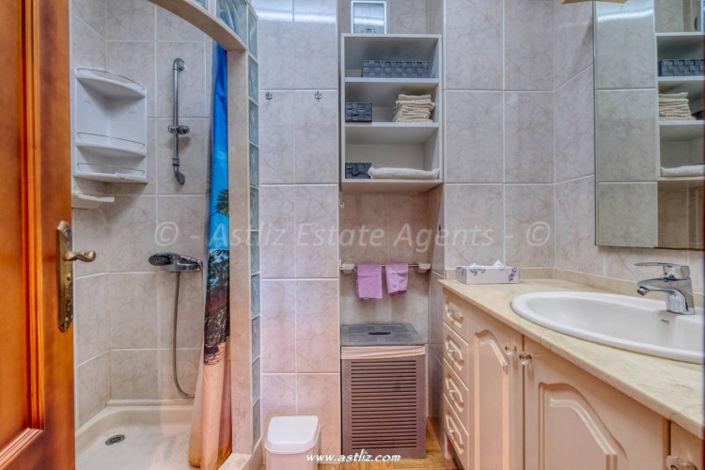 Image No.25-2 Bed Apartment for sale
